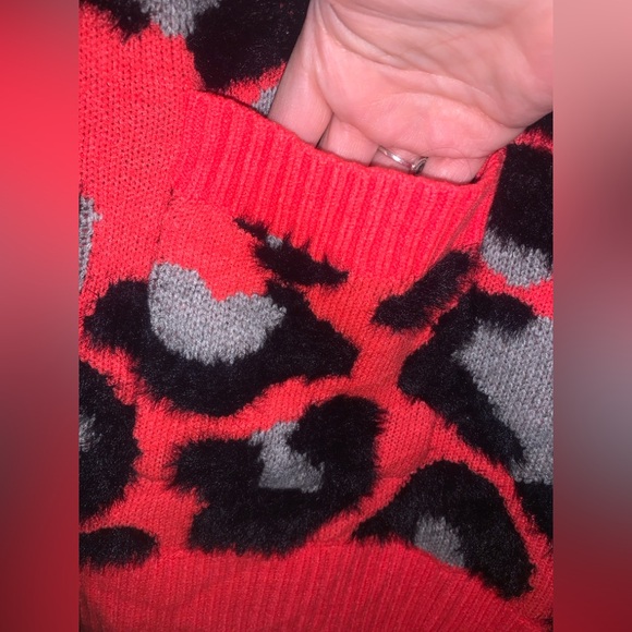 Torrid Leopard Print Sweater - Pink and Black Plus Size 4 - Picture 5 of 9